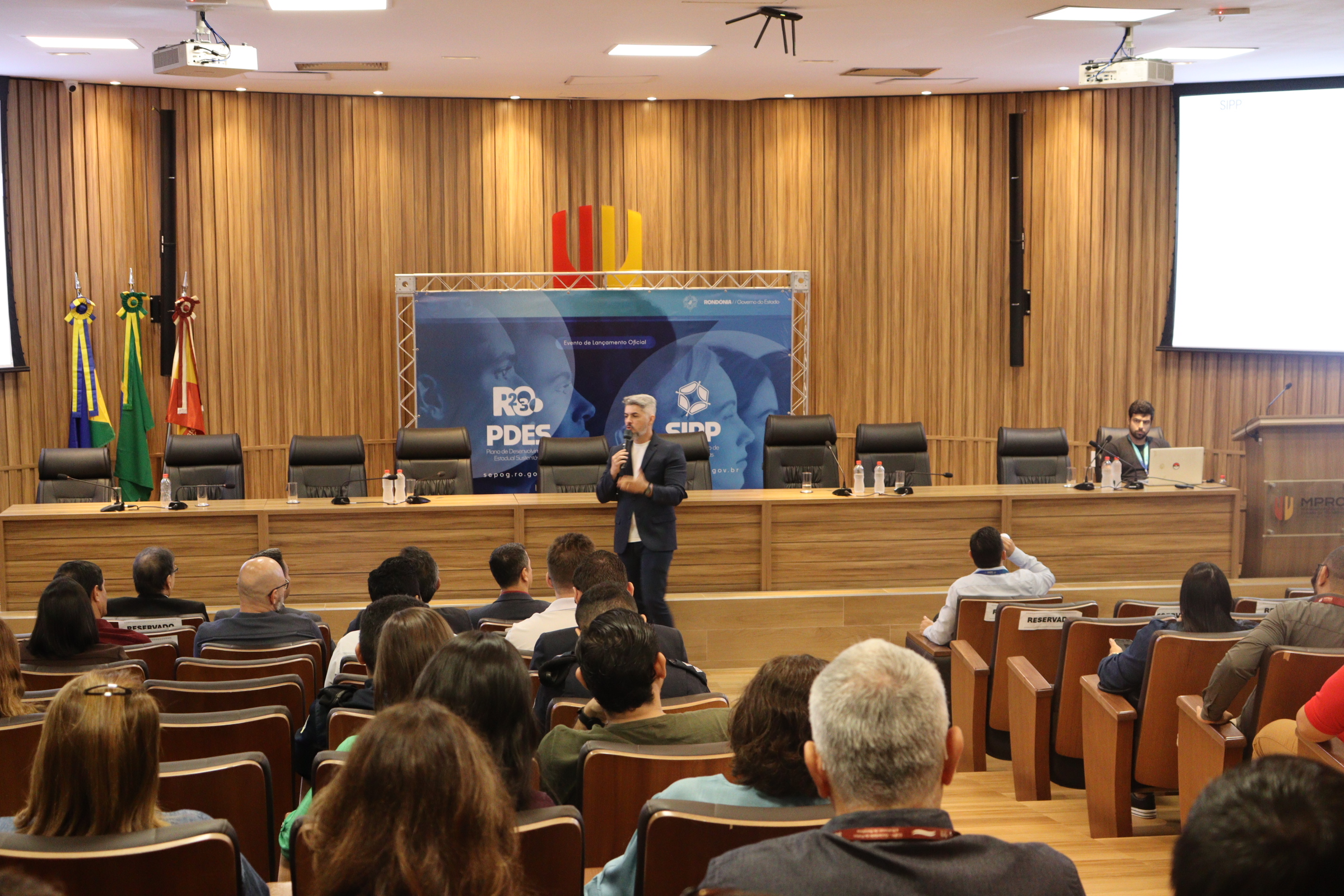 foto Governo de RO lança Sistema Integrado de Políticas Públicas e apresenta revisão do PDES 2030 no estado